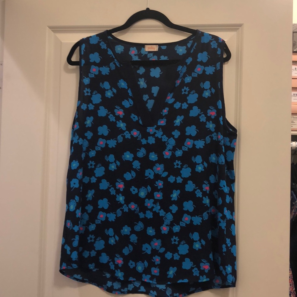 PIXLEY Floral Sleeveless Blouse